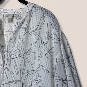 A New Day White Blouse Black Floral Detail Small